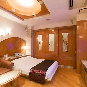 D-wave Shinjuku（adult Only) Hotel Tōkyō